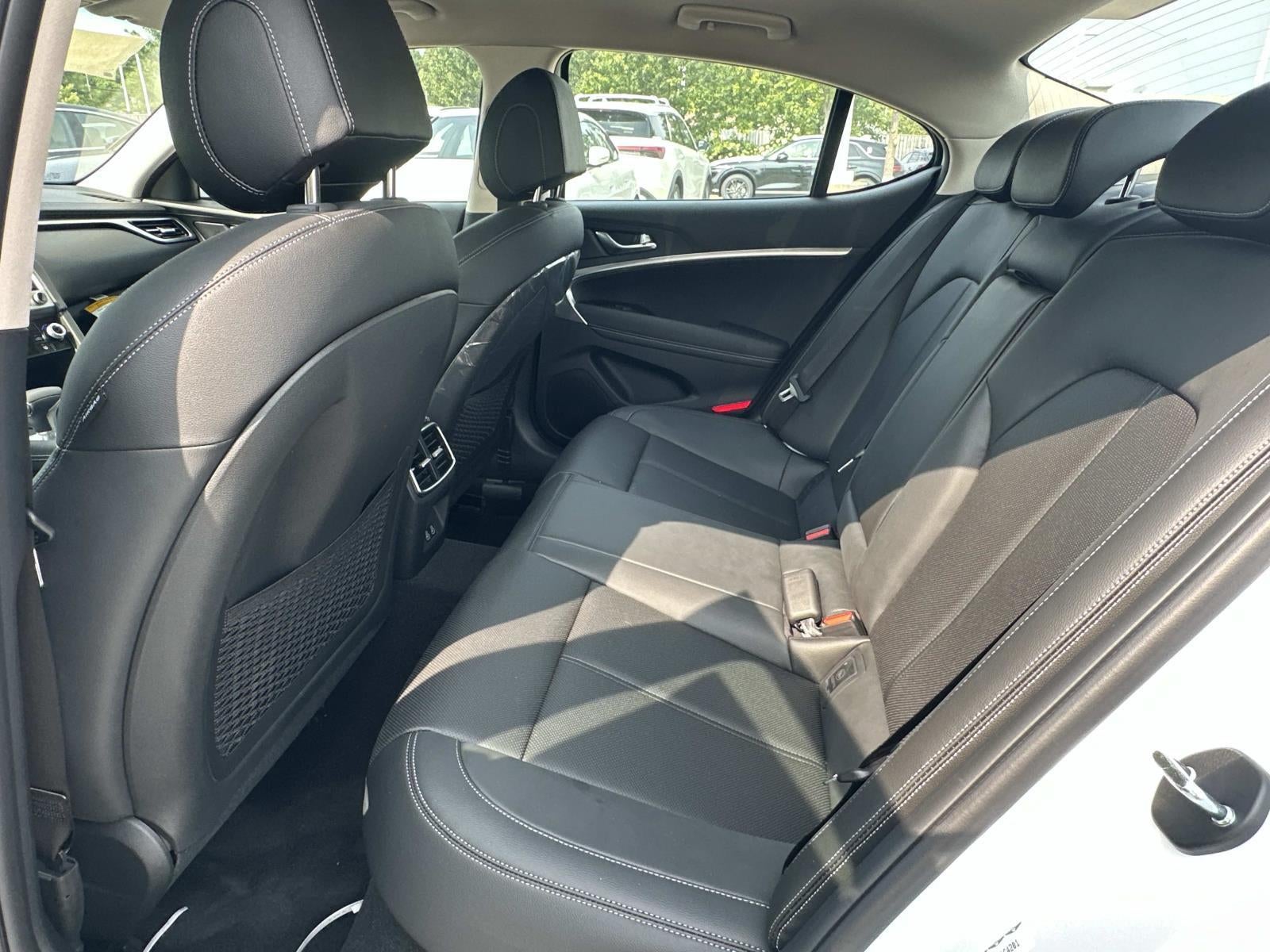 2026 GENESIS G70 Standard - Photo 30