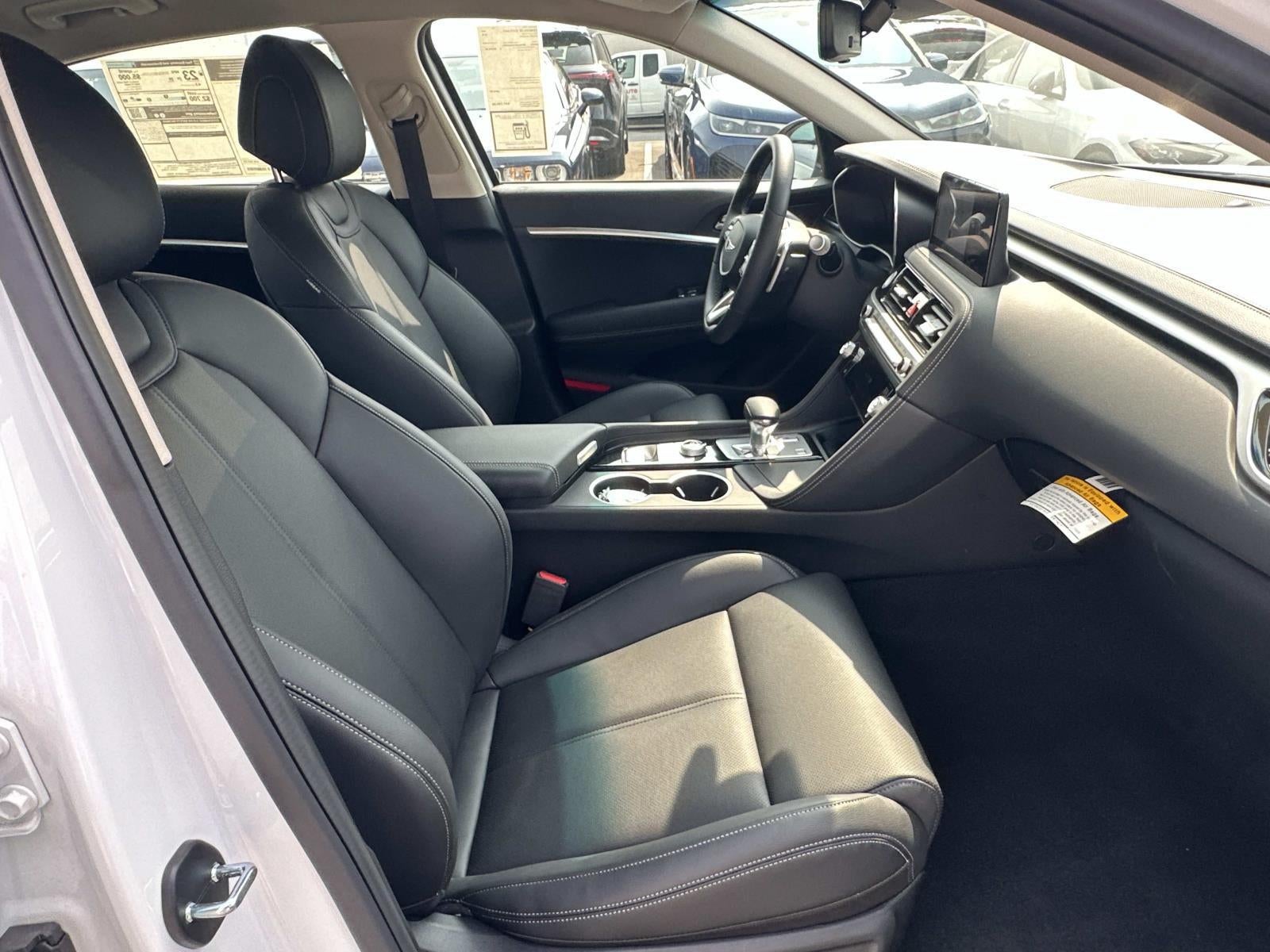 2026 GENESIS G70 Standard - Photo 35