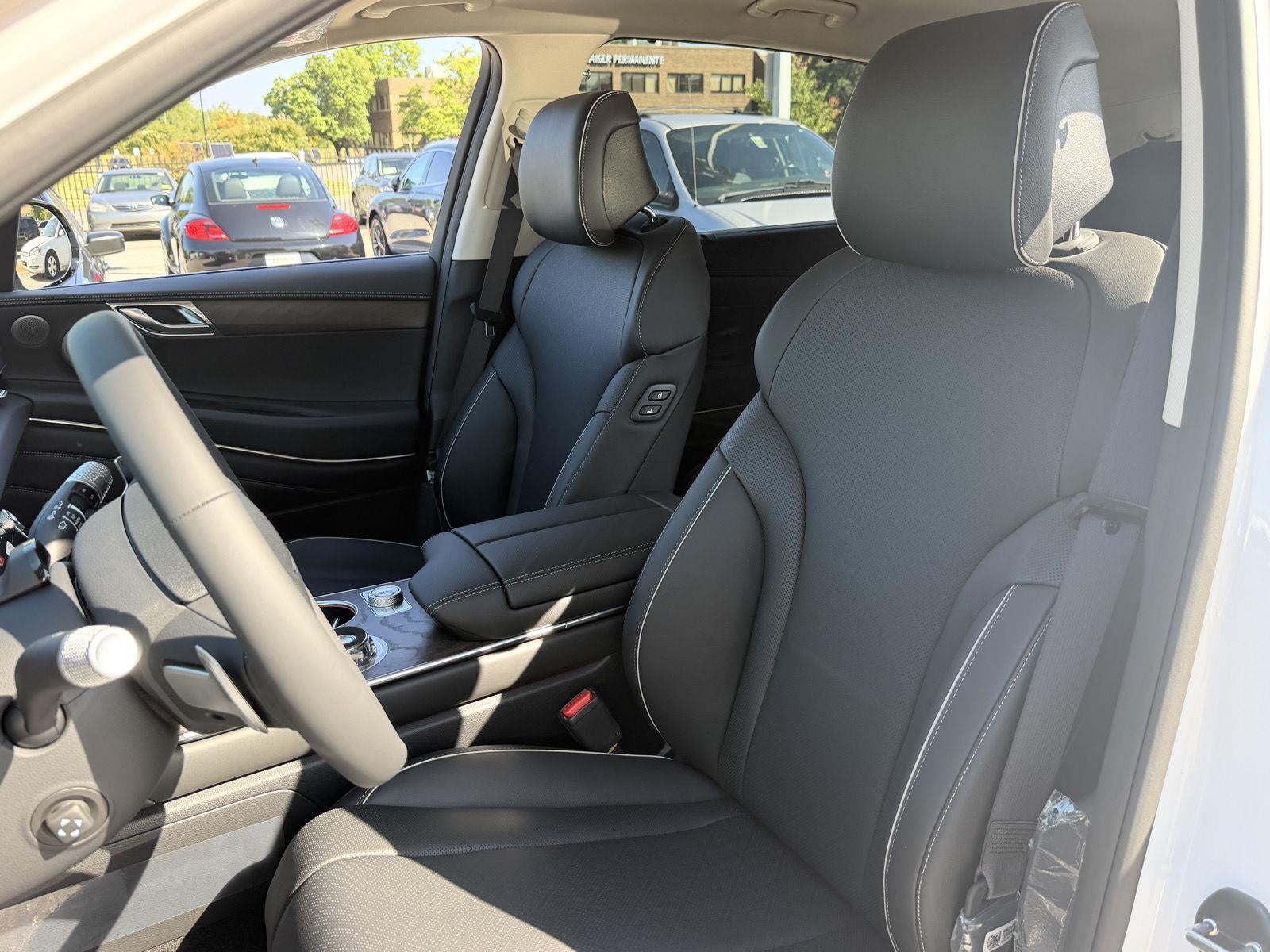 2027 Genesis GV80 2.5T Advanced