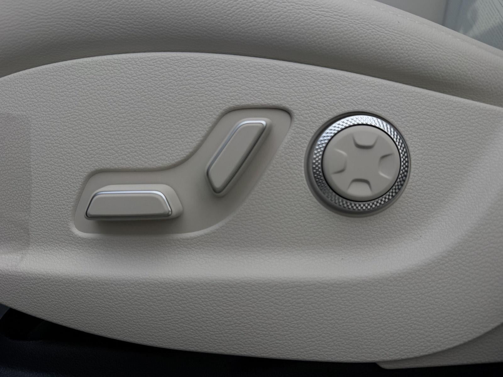 2027 Genesis GV80 2.5T Advanced
