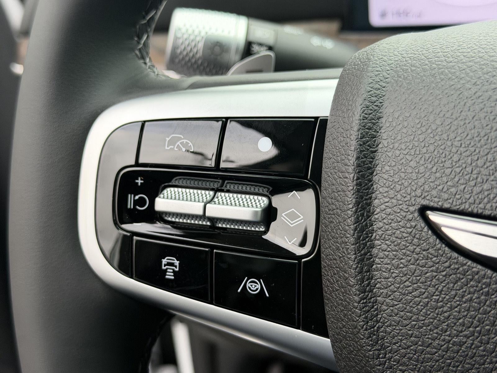 2027 Genesis GV80 2.5T Prestige