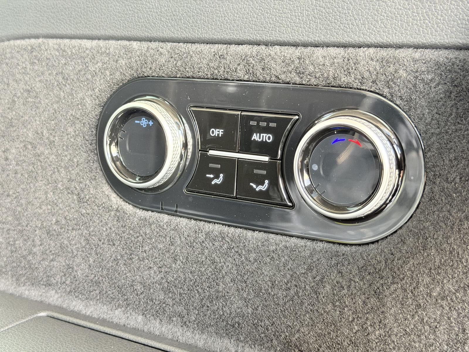 2027 Genesis GV80 2.5T Prestige