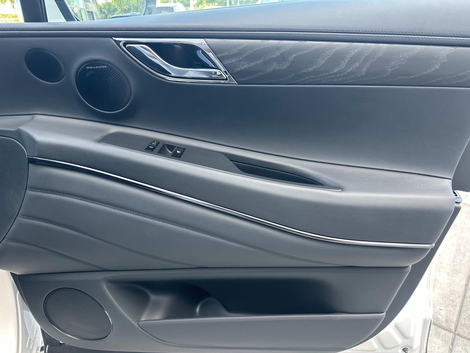 2026 Genesis GV80 2.5T PRESTIGE BLACK