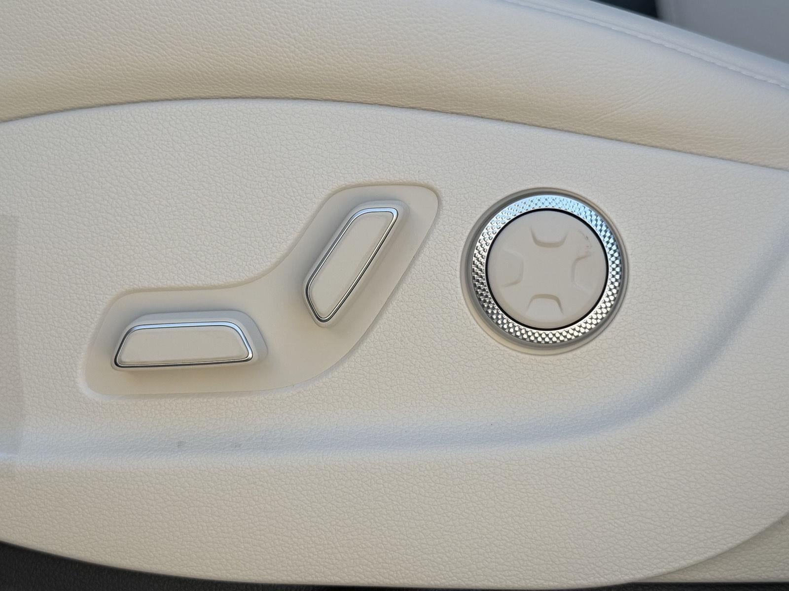 2027 Genesis GV80 2.5T