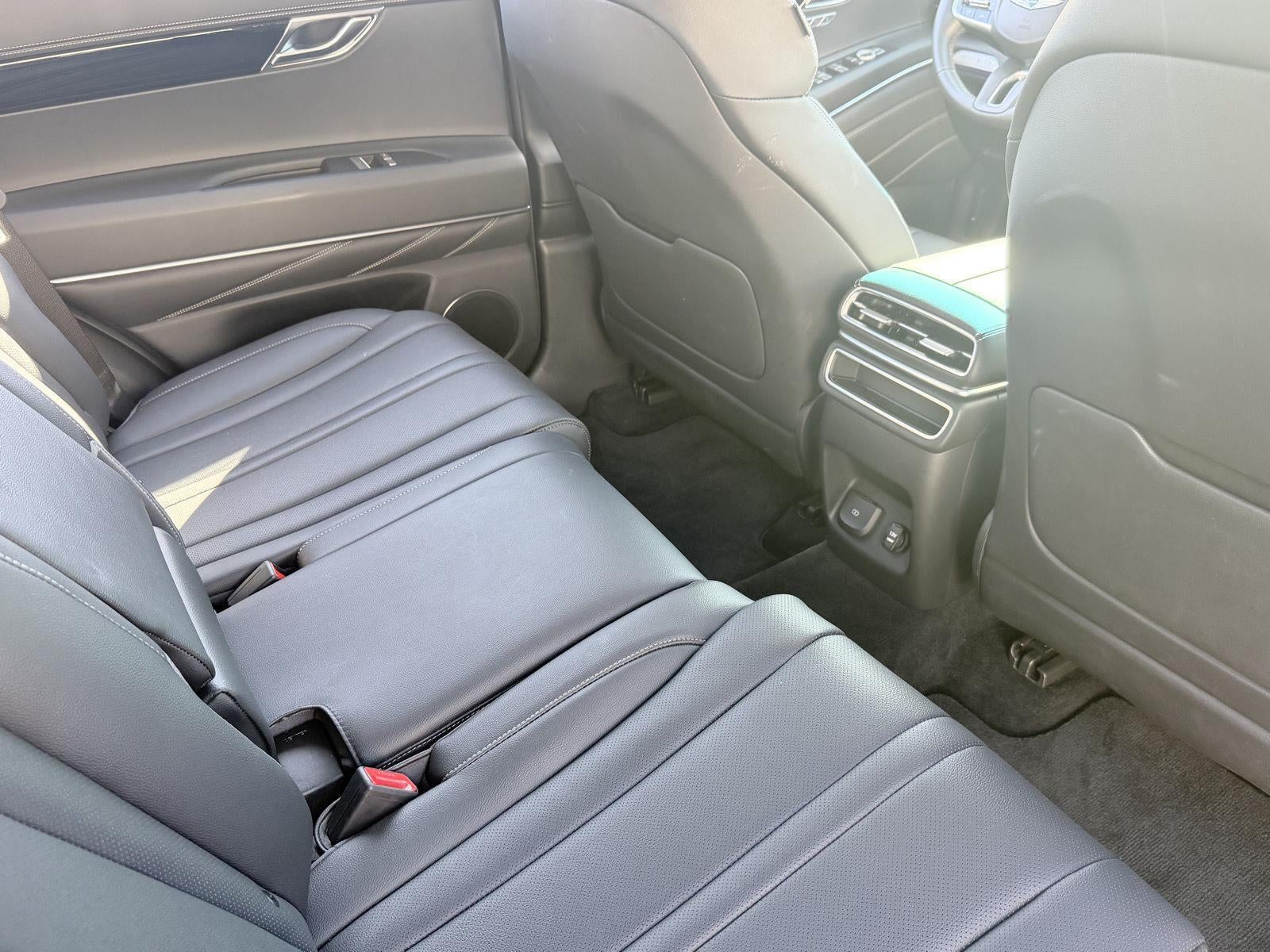 2026 Genesis Gv80 2.5T