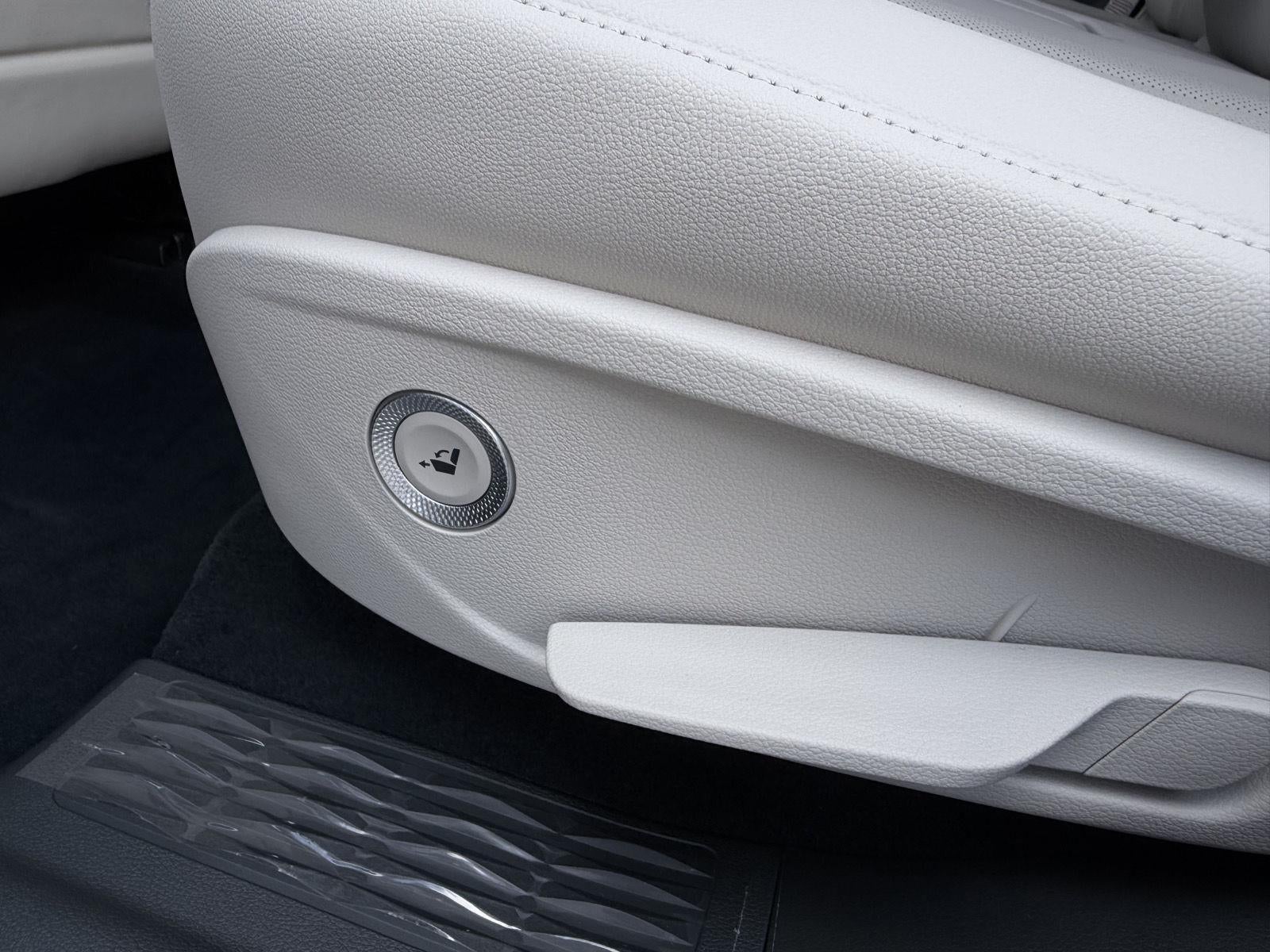 2027 Genesis GV80 2.5T SELECT