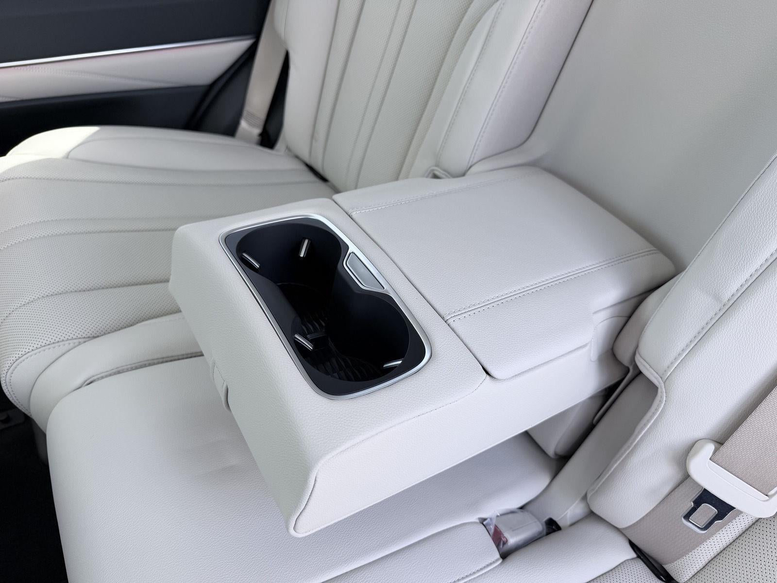2027 Genesis GV80 2.5T SELECT