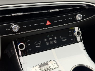2027 Genesis GV70 2.5T