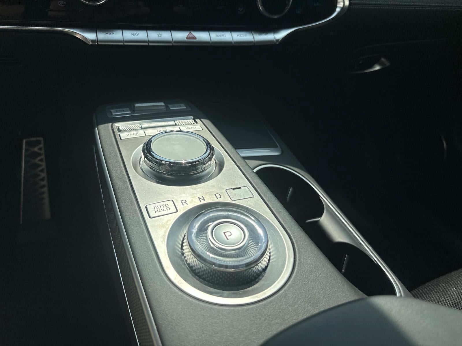 2025 Genesis GV70 2.5T