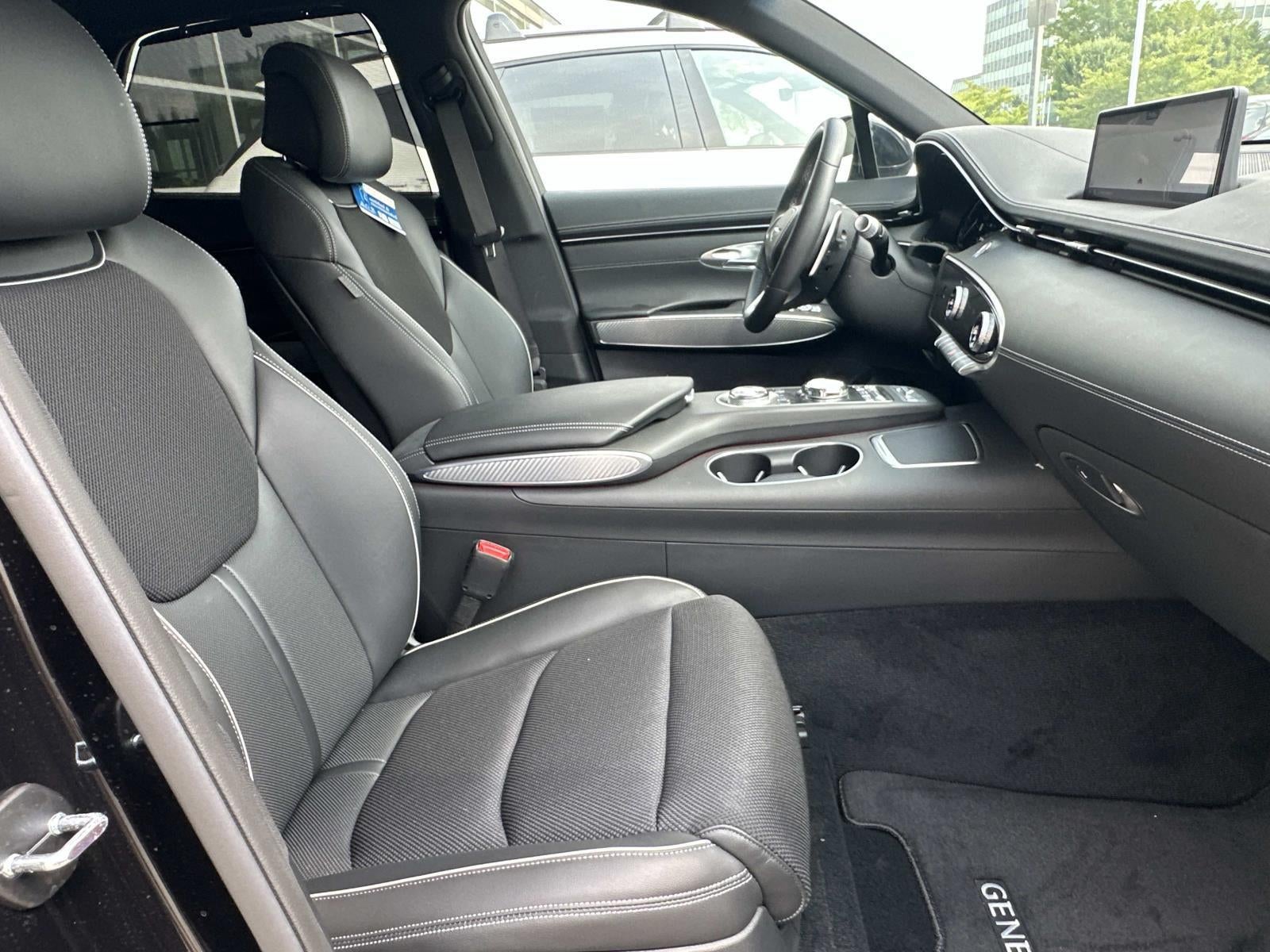 2025 Genesis GV70 2.5T