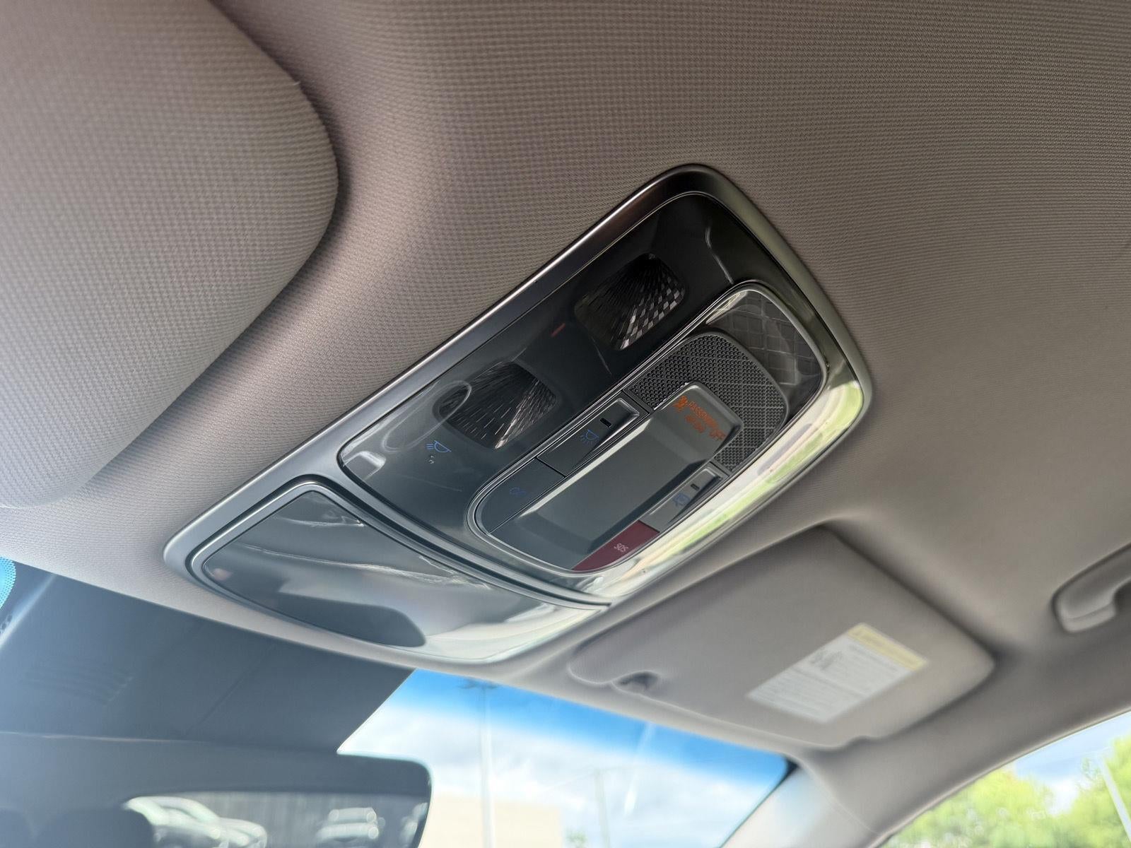 2025 Genesis GV70 2.5T