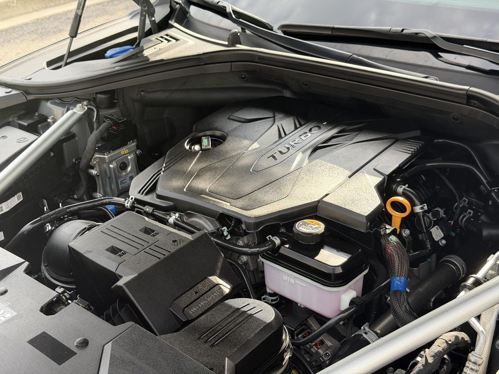 2025 Genesis GV70 2.5T