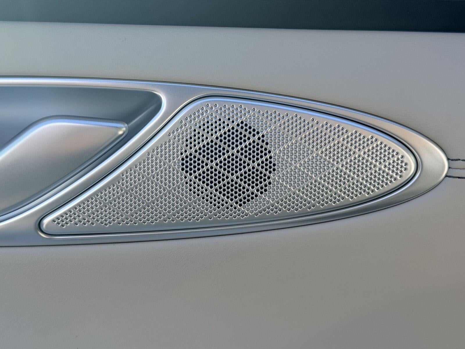 2027 Genesis GV70 2.5T