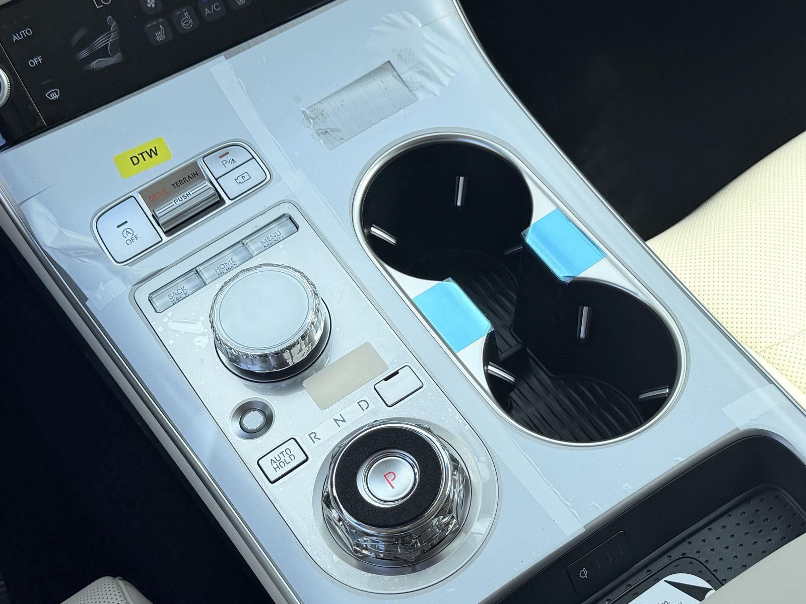 2027 Genesis GV70 2.5T Select
