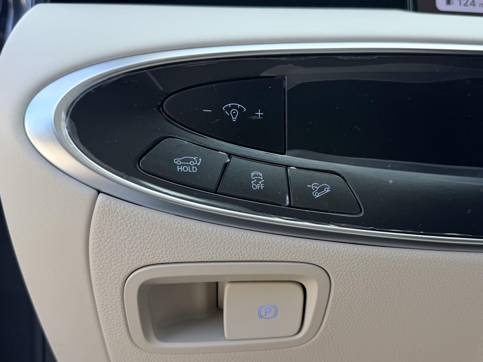 2027 Genesis GV70 2.5T Select