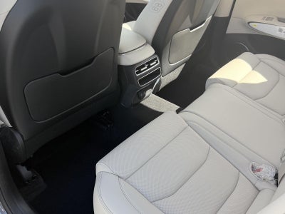 2027 Genesis GV70 2.5T Select