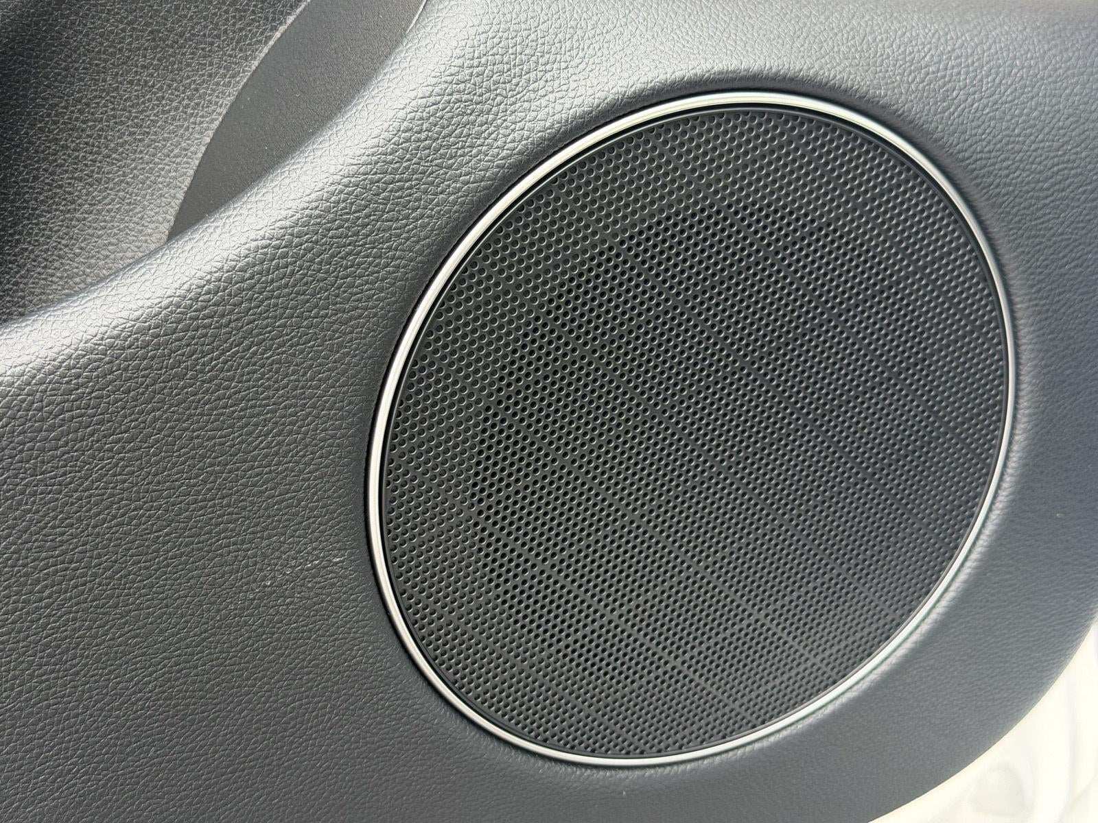 2027 Genesis GV70 2.5T Select