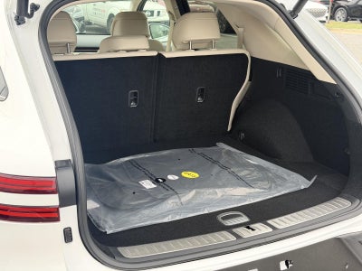 2027 Genesis GV70 2.5T Select