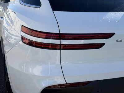 2027 Genesis GV70 2.5T Select