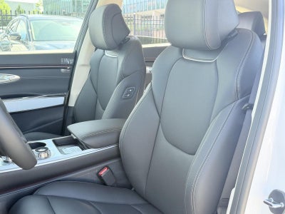 2027 Genesis GV70 2.5T Select