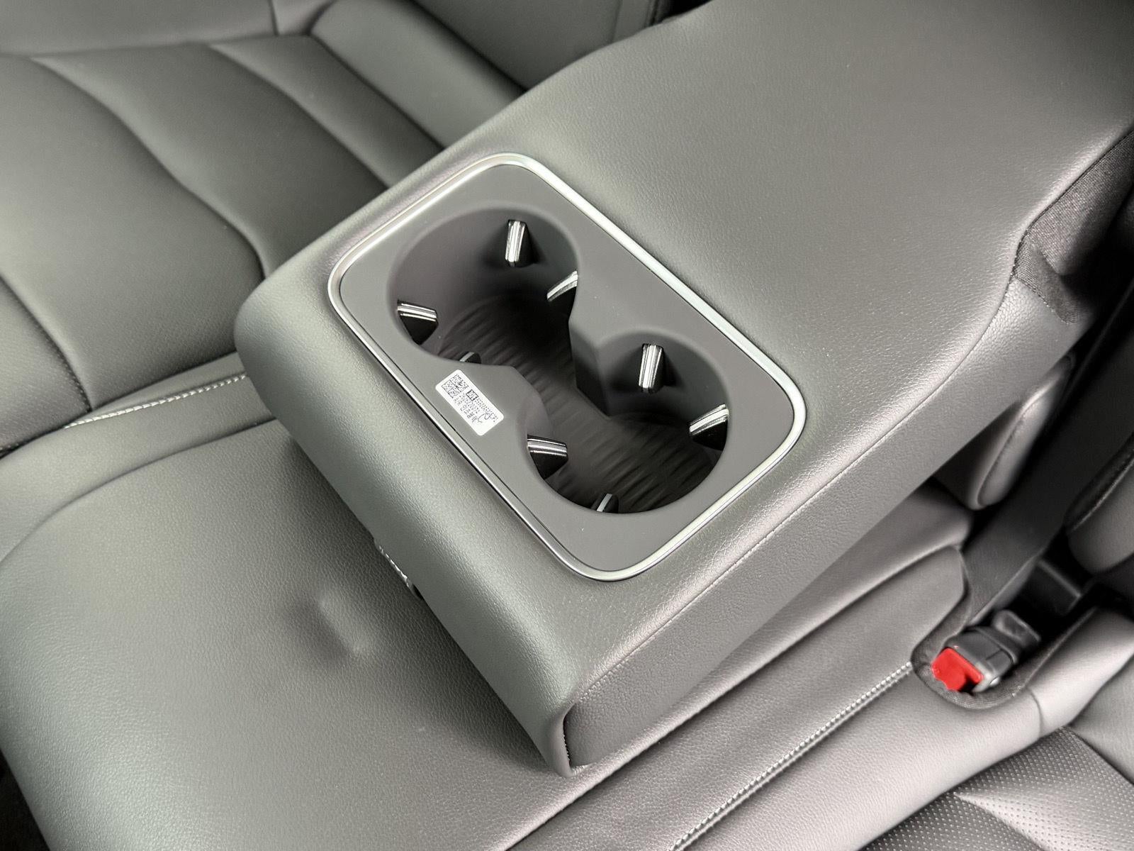 2027 Genesis GV70 2.5T Select