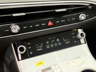 2027 Genesis GV70 2.5T Select