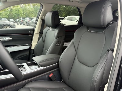 2027 Genesis GV70 2.5T Select
