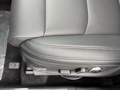 2027 Genesis GV70 2.5T Select