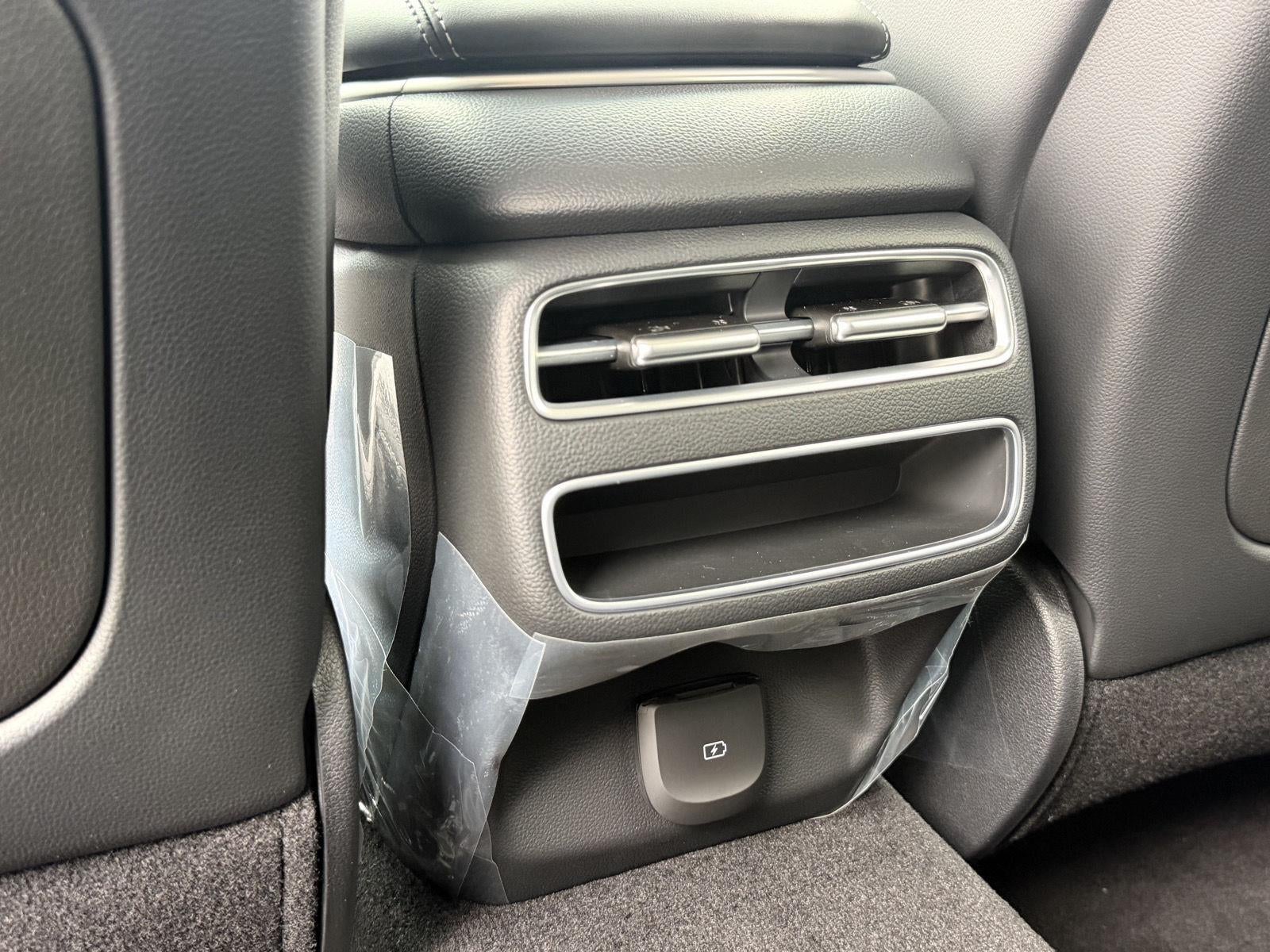 2027 Genesis GV70 2.5T Select