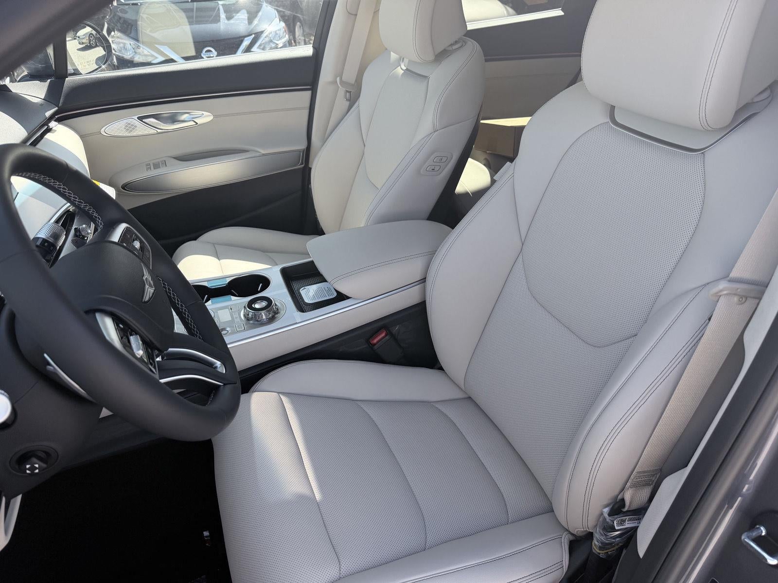 2027 Genesis GV70 2.5T Select