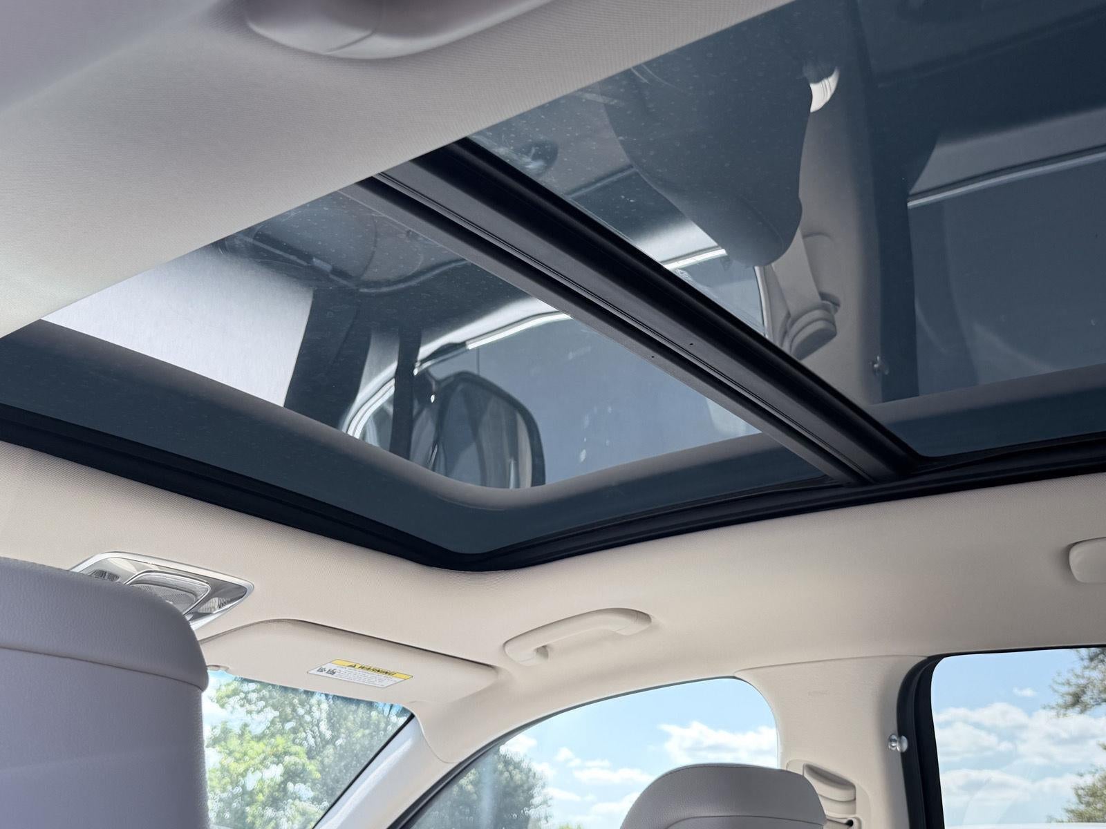 2027 Genesis GV70 2.5T Select