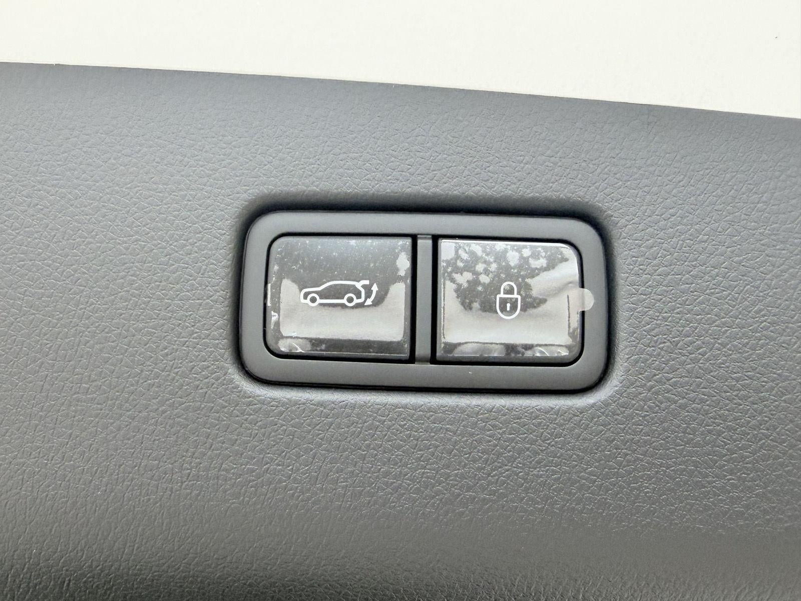 2027 Genesis GV70 2.5T Select