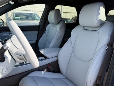 2027 Genesis GV70 2.5T Advanced