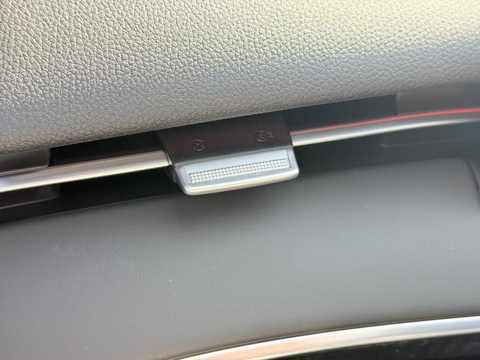 2027 Genesis GV70 2.5T Advanced