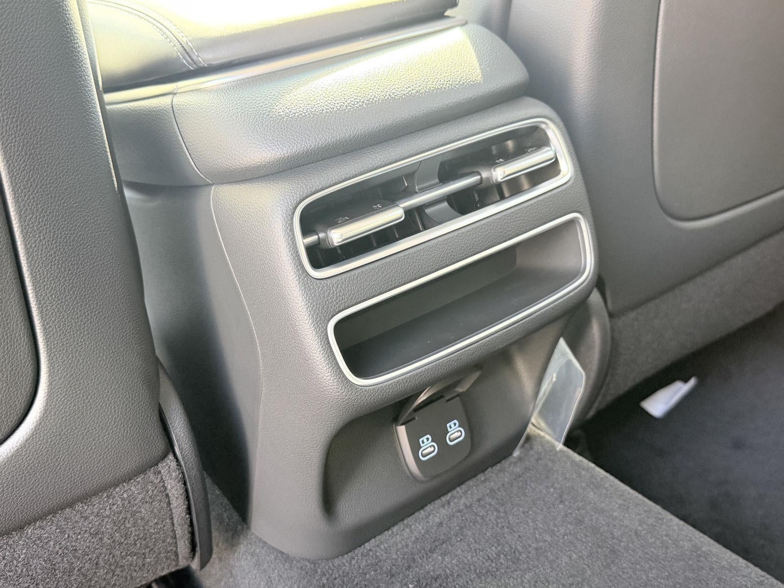 2027 Genesis GV70 2.5T Advanced