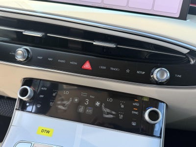2027 Genesis GV70 2.5T Advanced