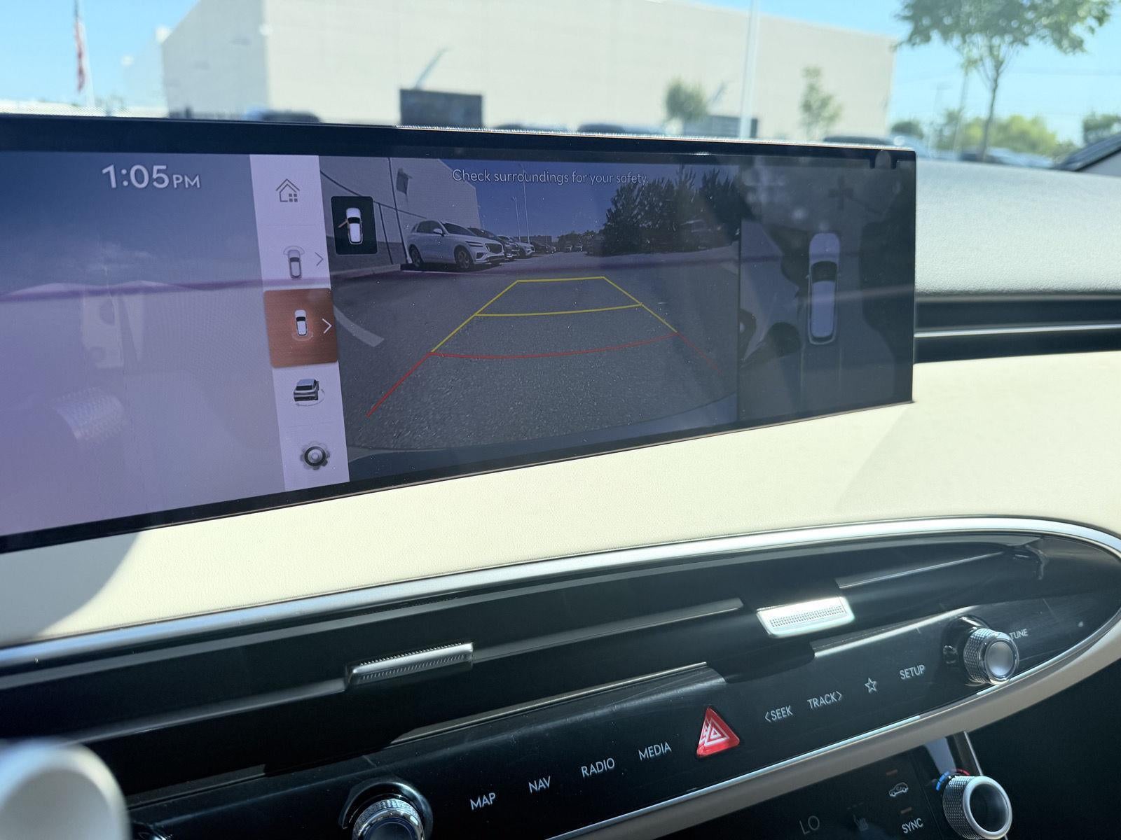 2027 Genesis GV70 2.5T Advanced
