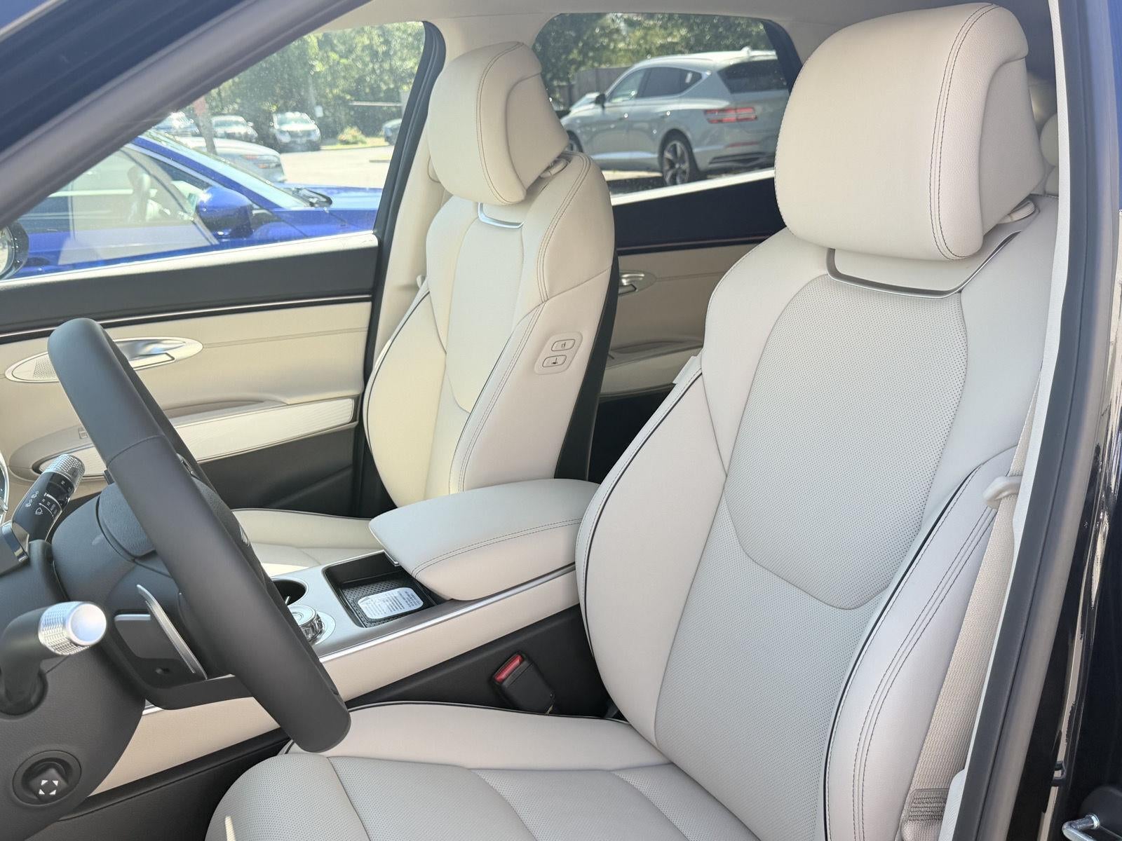2027 Genesis GV70 2.5T Advanced