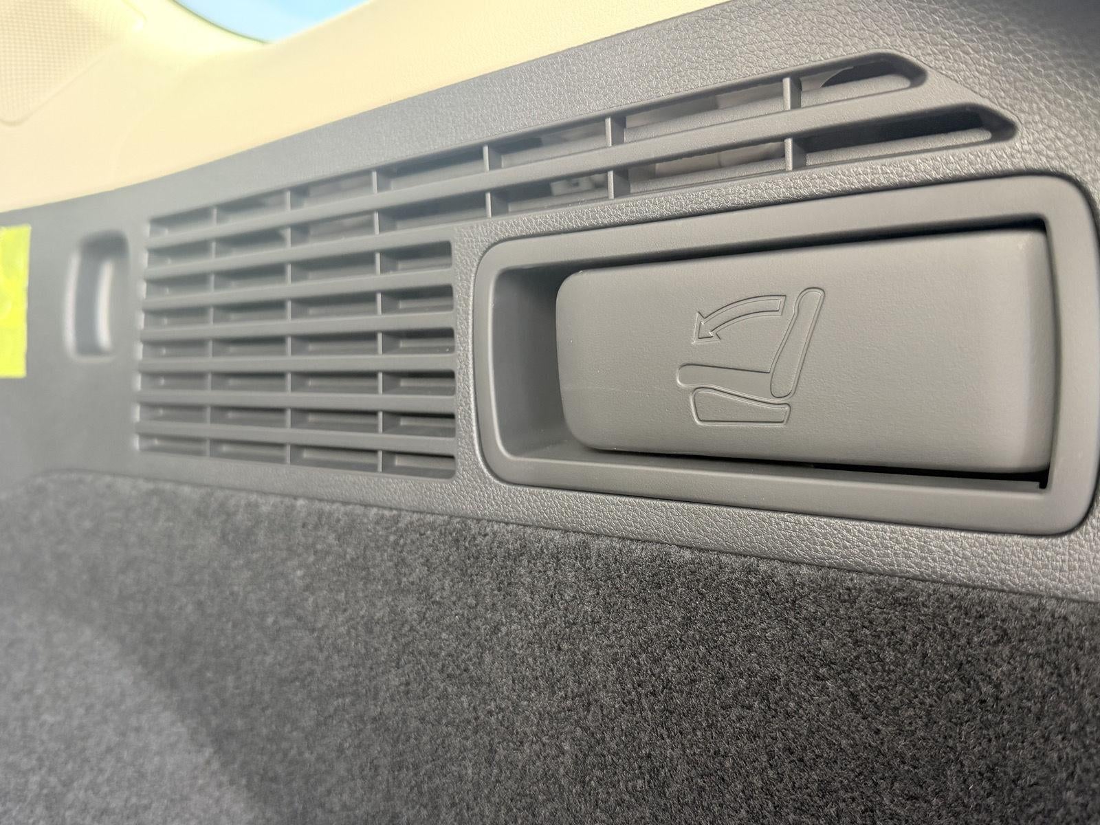 2027 Genesis GV70 2.5T Advanced