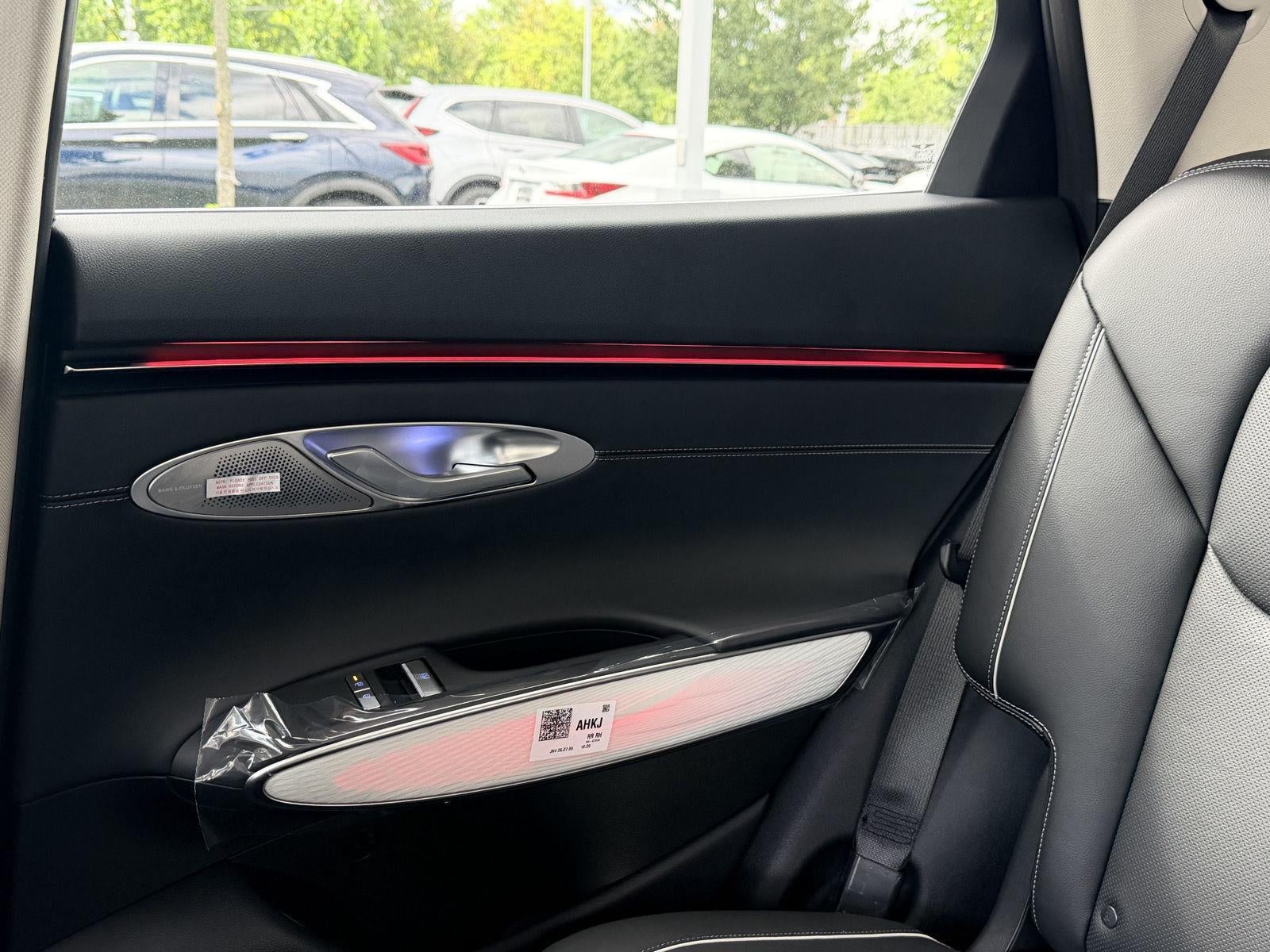 2027 Genesis GV70 2.5T ADVANCED