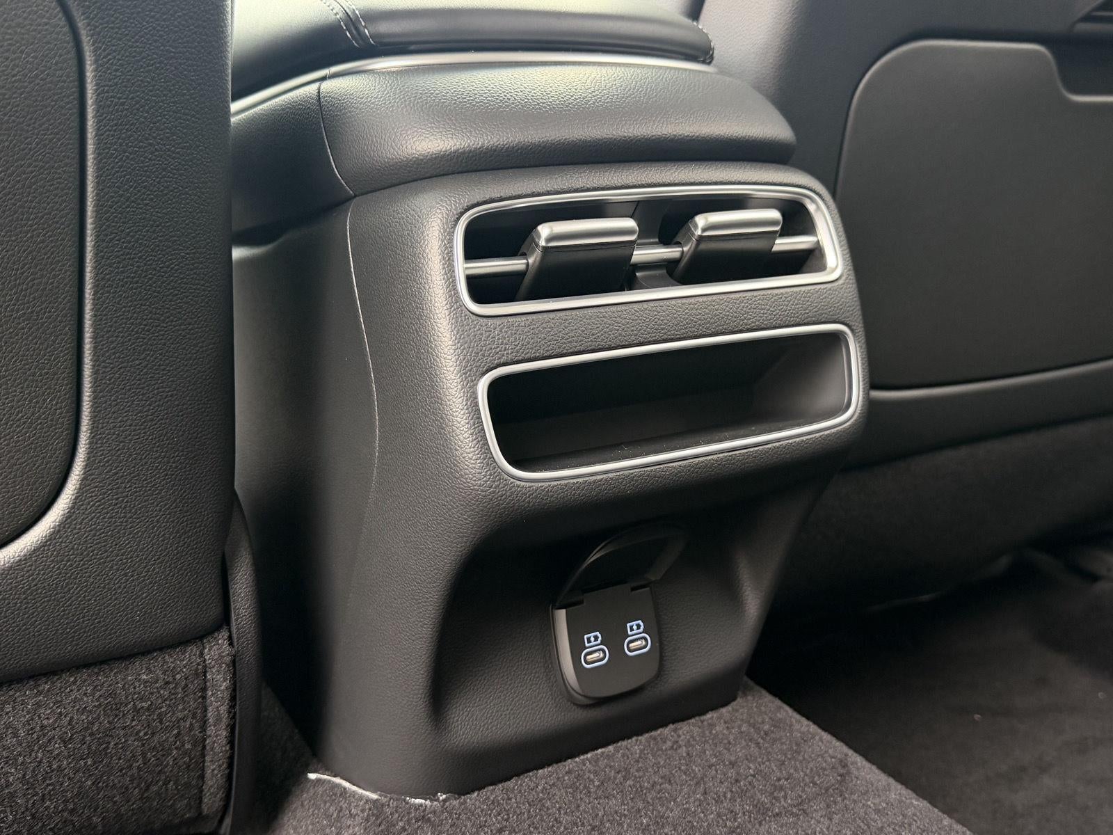 2027 Genesis GV70 2.5T ADVANCED