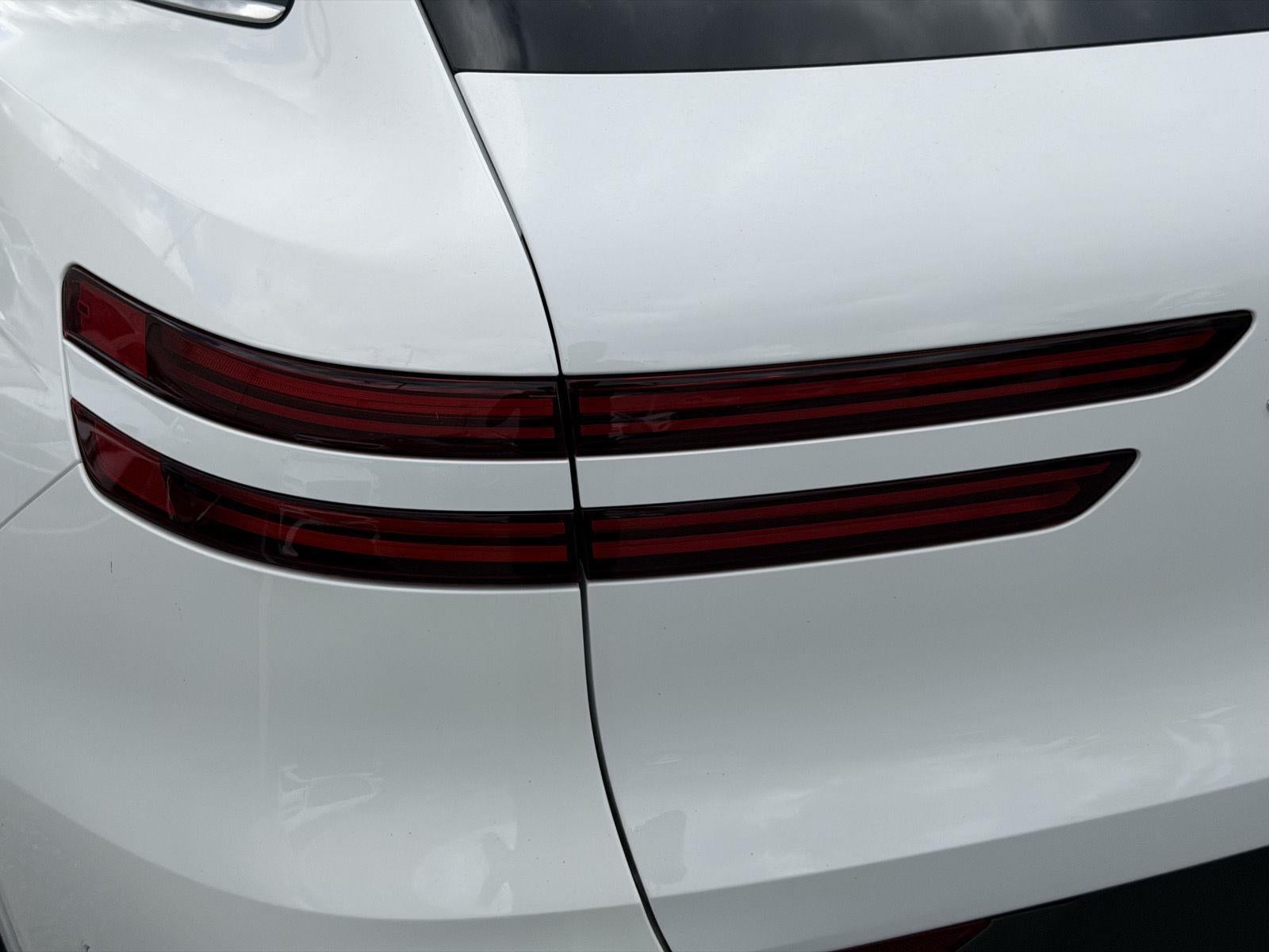 2027 Genesis GV70 2.5T ADVANCED