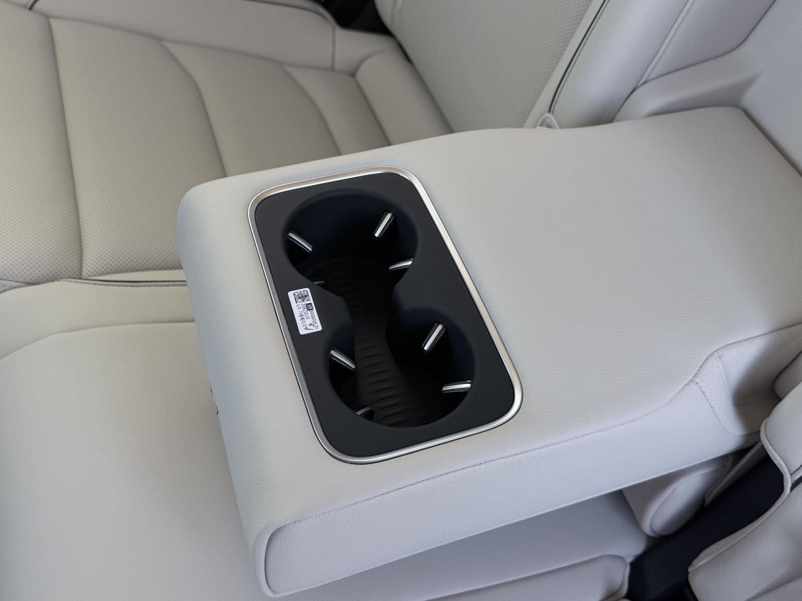 2027 Genesis GV70 2.5T Advanced