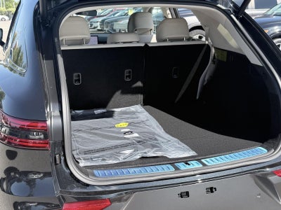 2027 Genesis GV70 2.5T Advanced