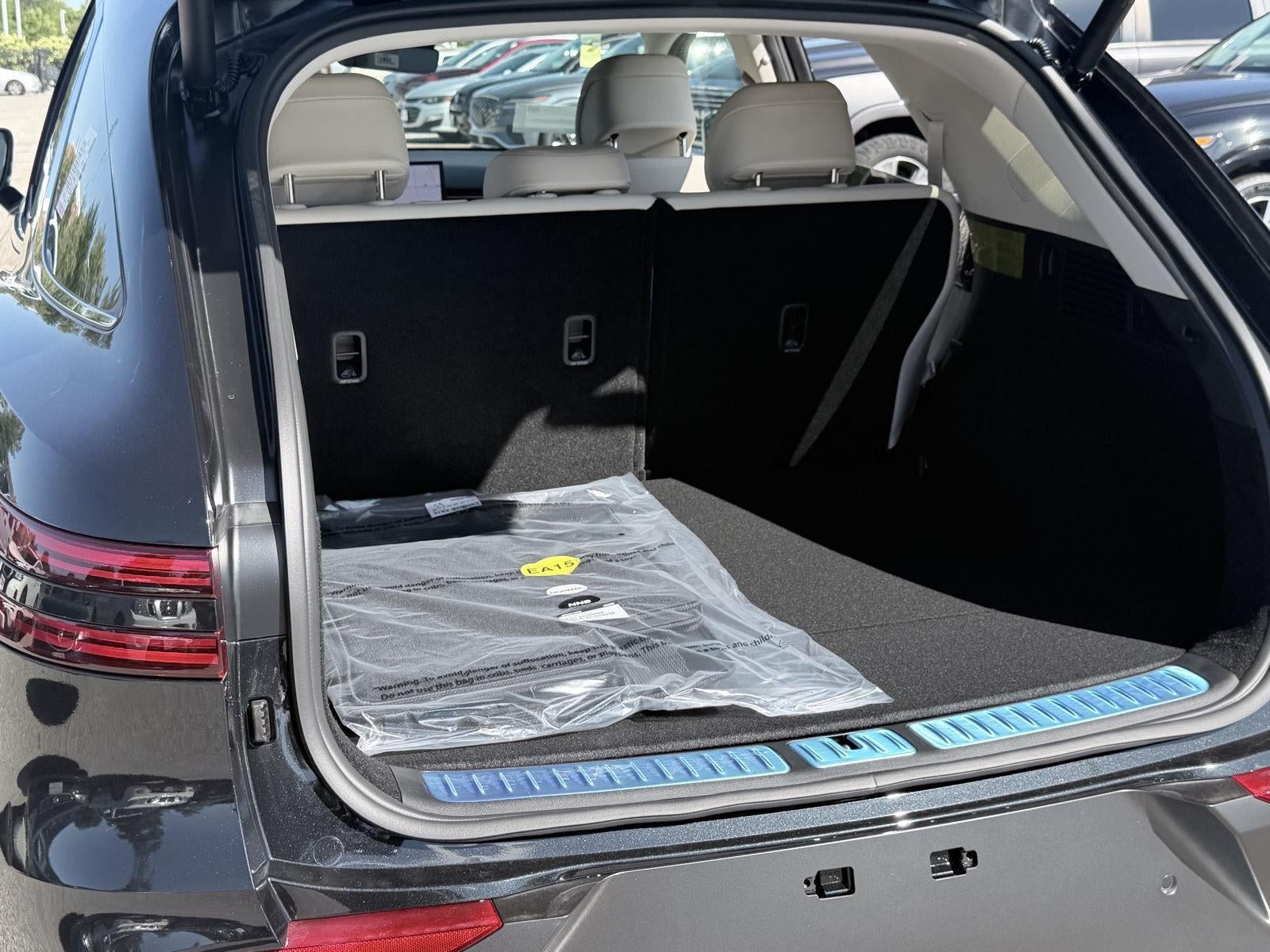 2027 Genesis GV70 2.5T Advanced