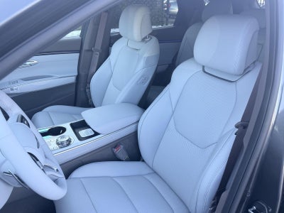 2027 Genesis GV70 2.5T Advanced