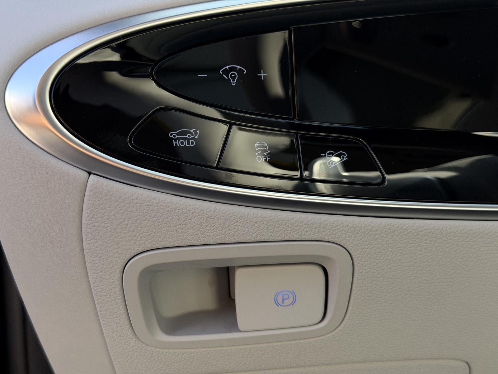 2027 Genesis GV70 2.5T Advanced