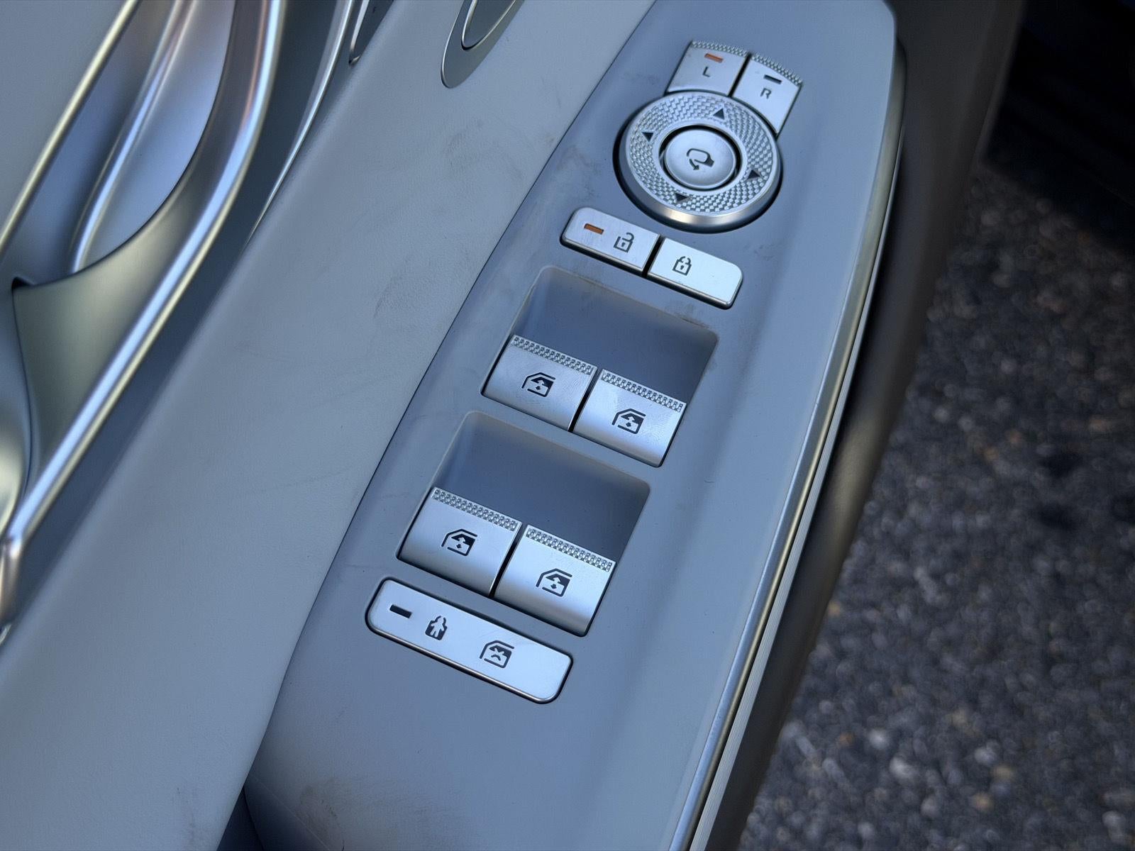 2027 Genesis GV70 2.5T Advanced