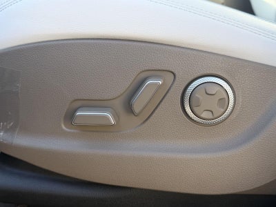2027 Genesis GV70 2.5T Advanced