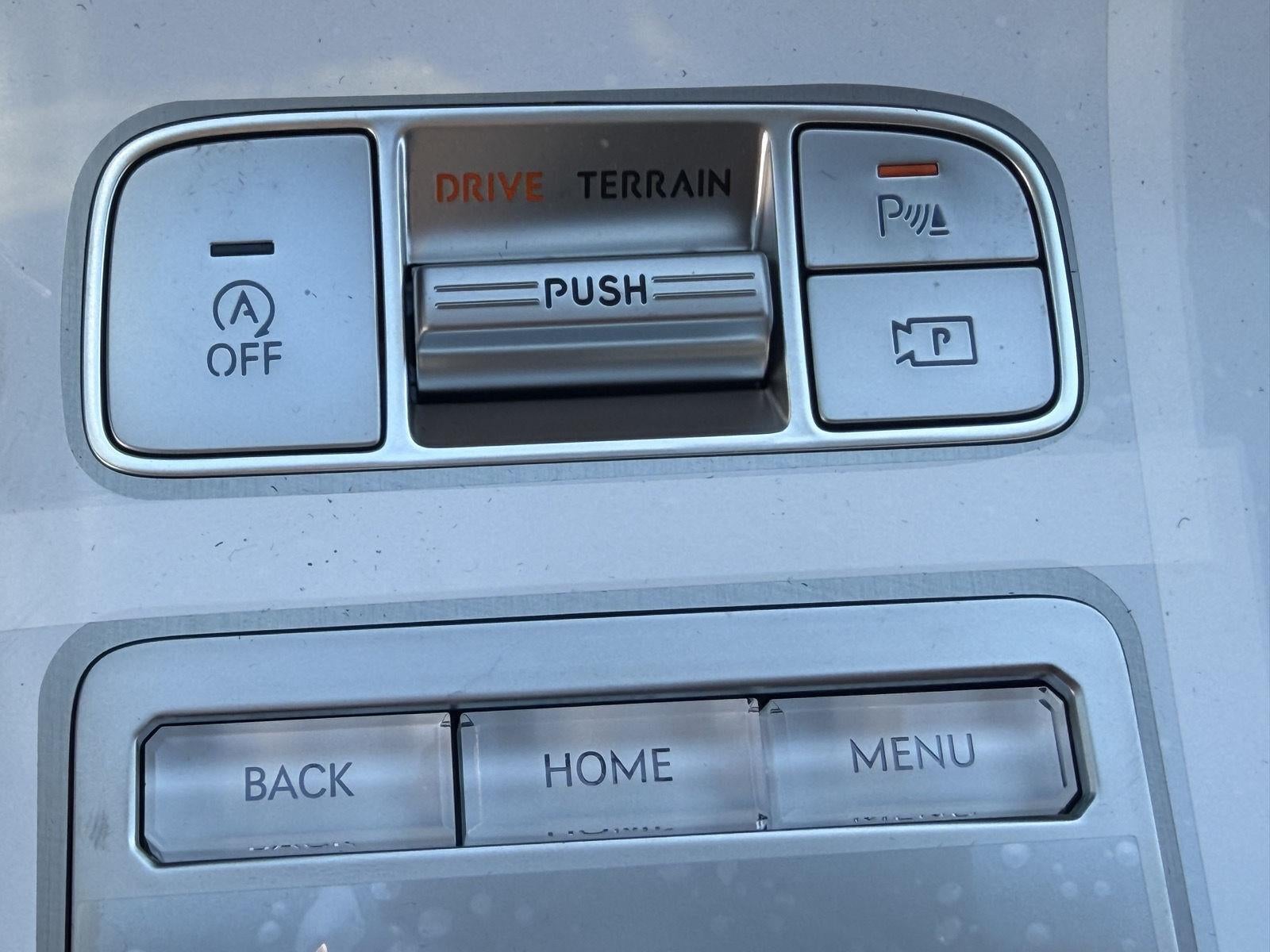 2027 Genesis GV70 2.5T Advanced